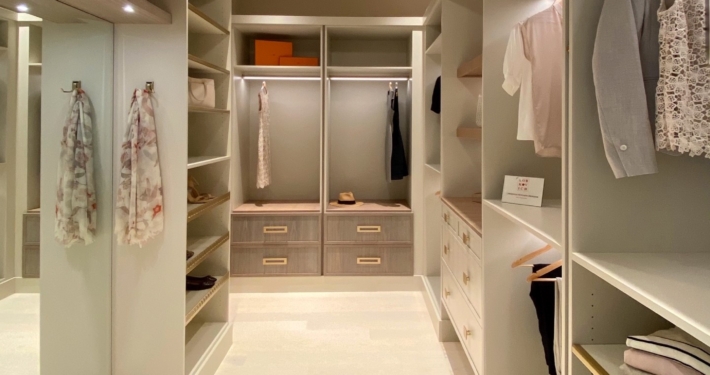 Our goal eith our design was to create dressing spaces evoking the feel of high-end boutiques.
